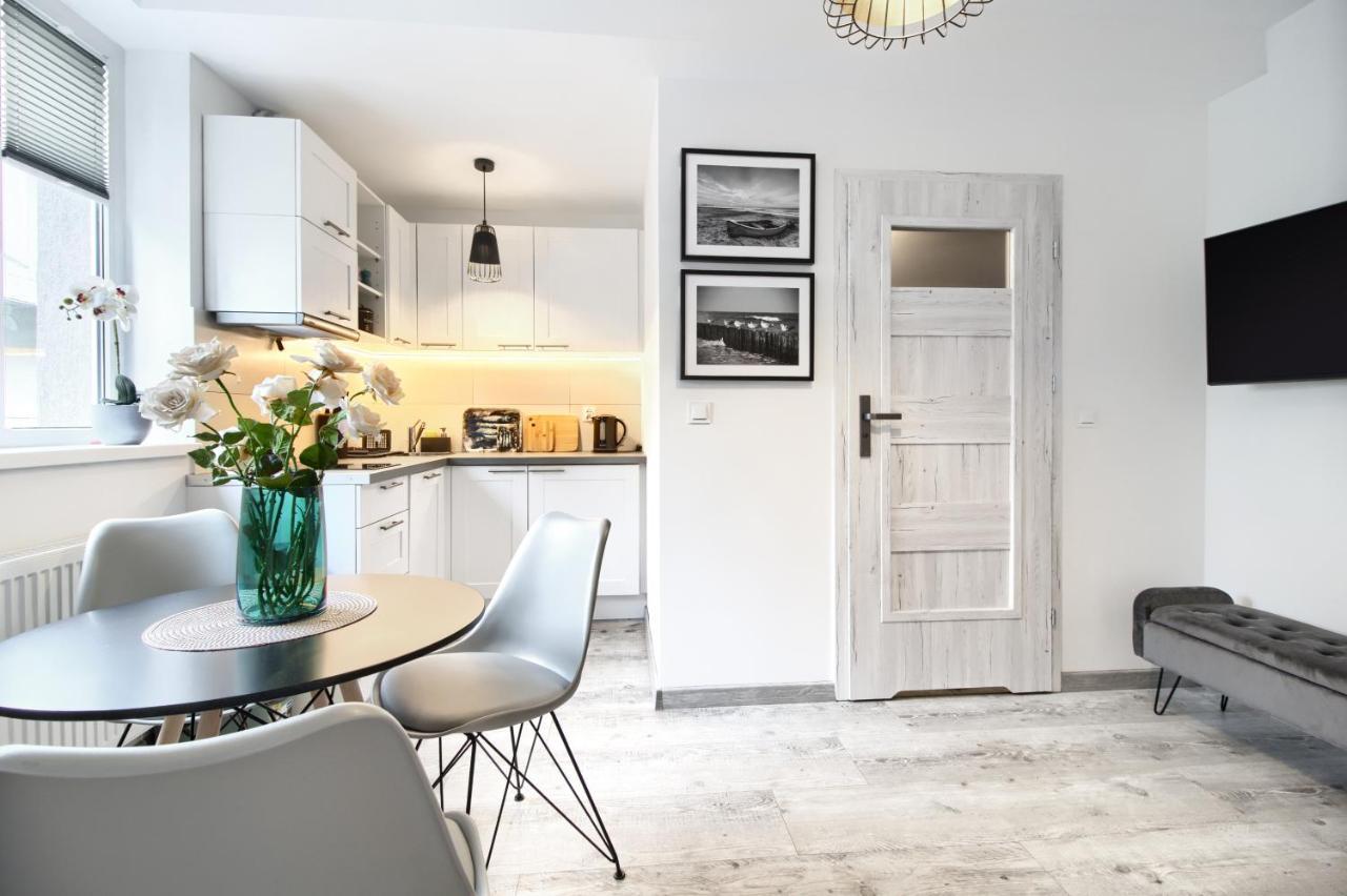 Summer Sky Sarbinowo Apartment Ngoại thất bức ảnh
